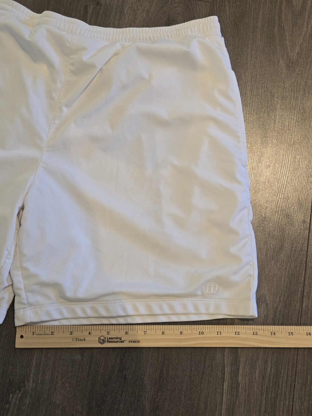Wilson Men’s Court Tennis Shorts White Size Large Mesh Lining Deep Pockets EUC - Picture 4 of 11